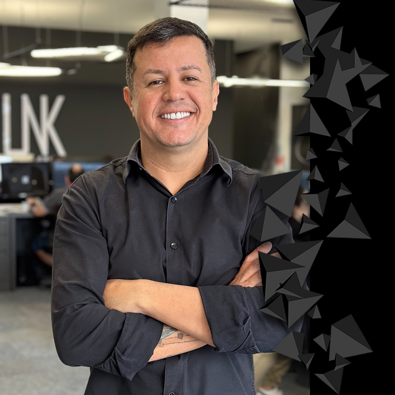 02b-adelon-rodrigues-head-de-marketing-unk-group
